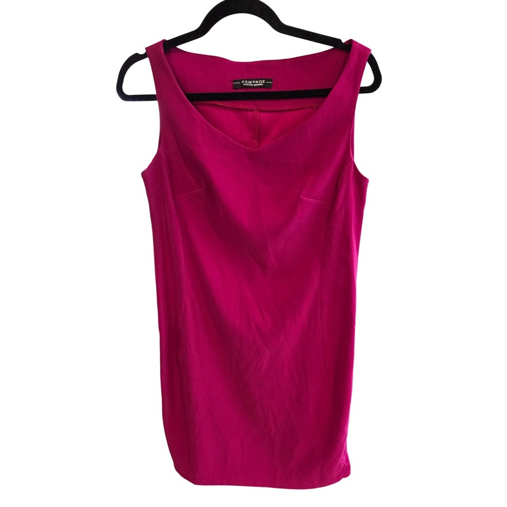Rampage Clothing Company Women's Sleeveless V-Neck‎ Pink Sheath Dress